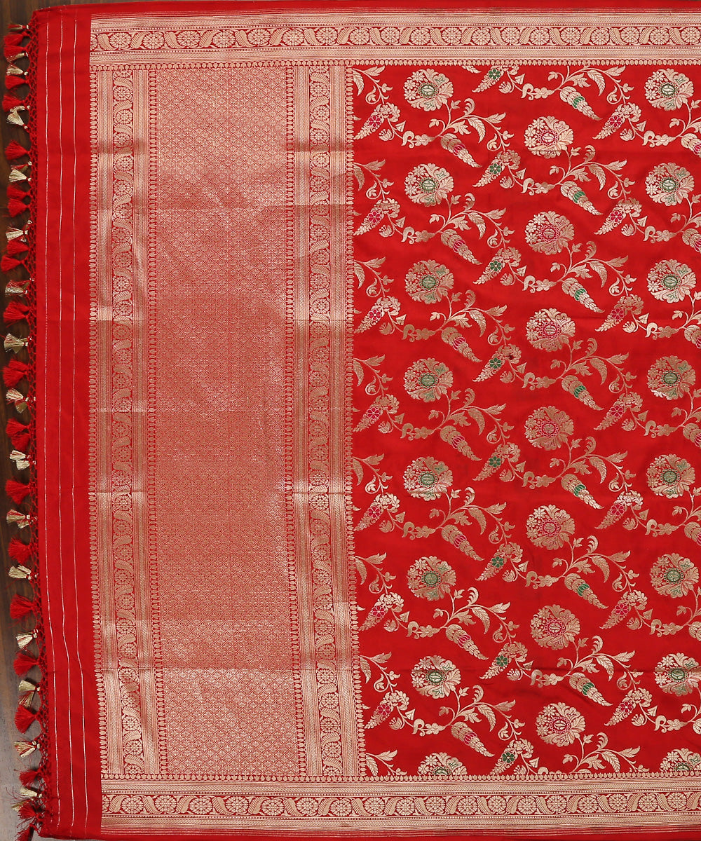 Handloom_Red_Pure_Katan_Silk_Banarasi_Dupatta_With_Meenakari_Jaal_WeaverStory_02