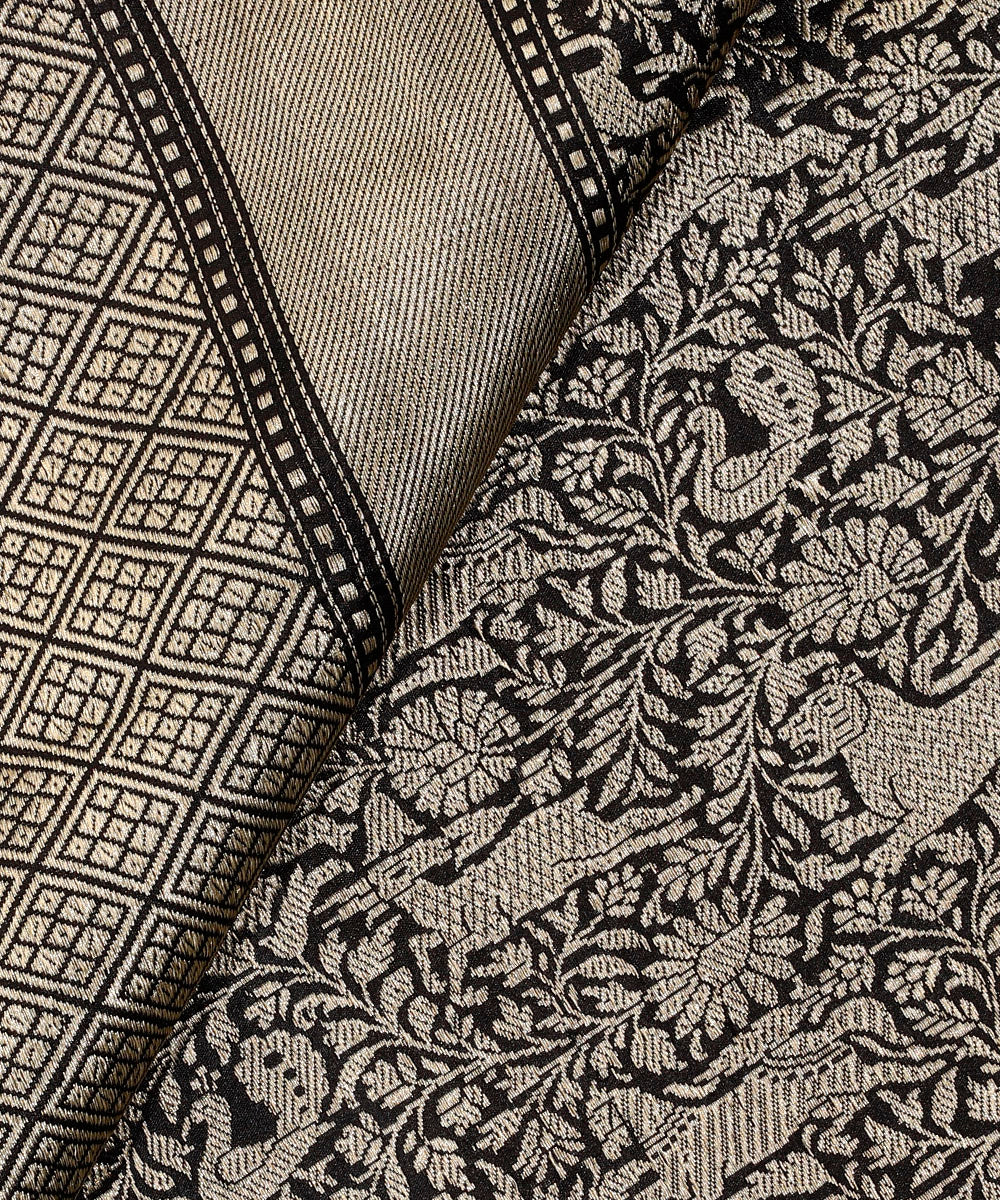 Black_Handloom_Pure_Katan_Silk_Shikargah_Banarasi_Dupatta_With_Kadhwa_Weave_WeaverStory_04