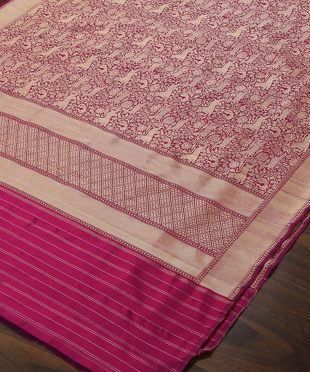 Handloom_Purple_Pure_Katan_Silk_Shikargah_Banarasi_Dupatta_WeaverStory_03