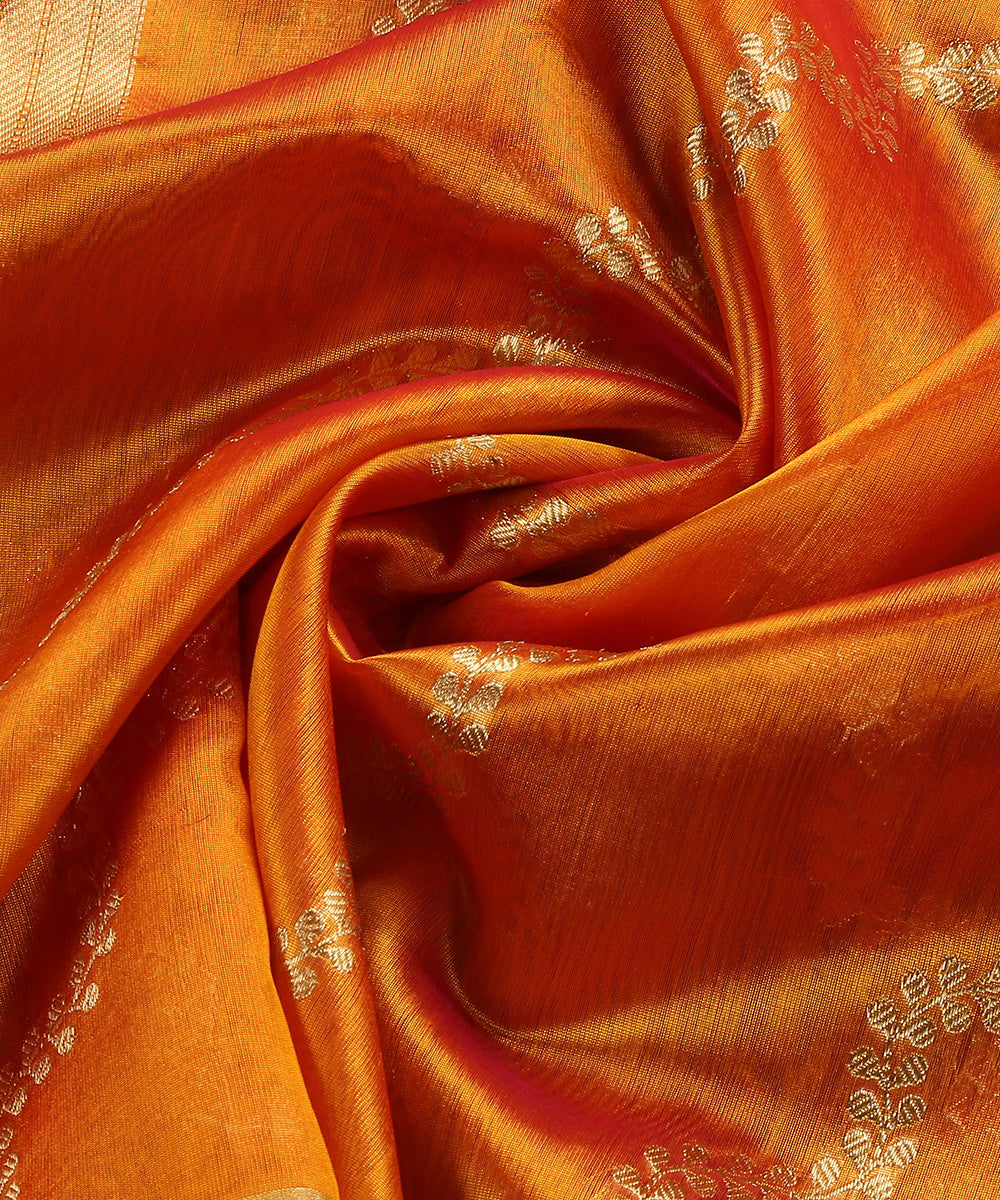 Handloom_Mustard_Double_Shade_Pure_Chanderi_Silk_Dupatta_With_Sona_Rupa_Jaal_WeaverStory_04