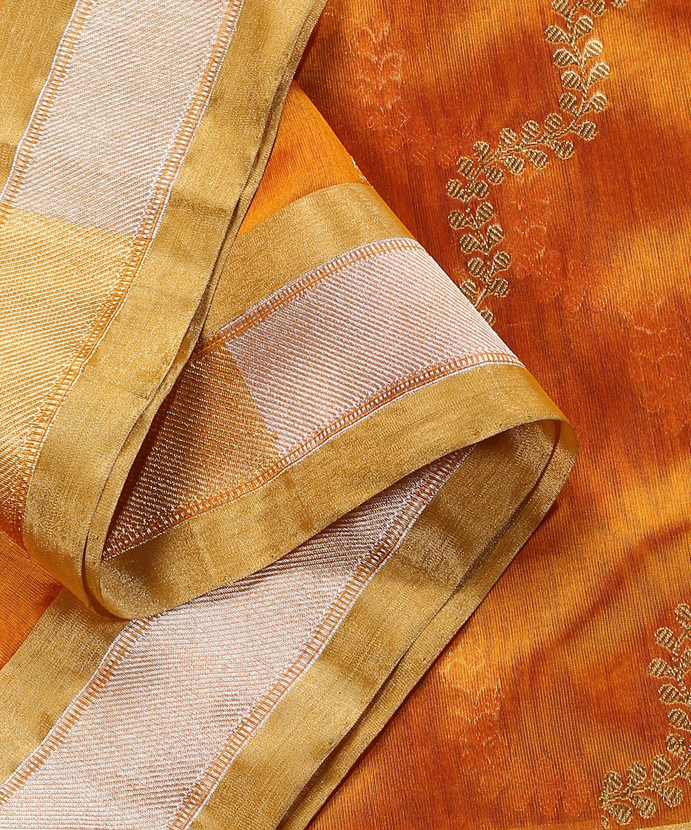 Handloom_Mustard_Double_Shade_Pure_Chanderi_Silk_Dupatta_With_Sona_Rupa_Jaal_WeaverStory_05