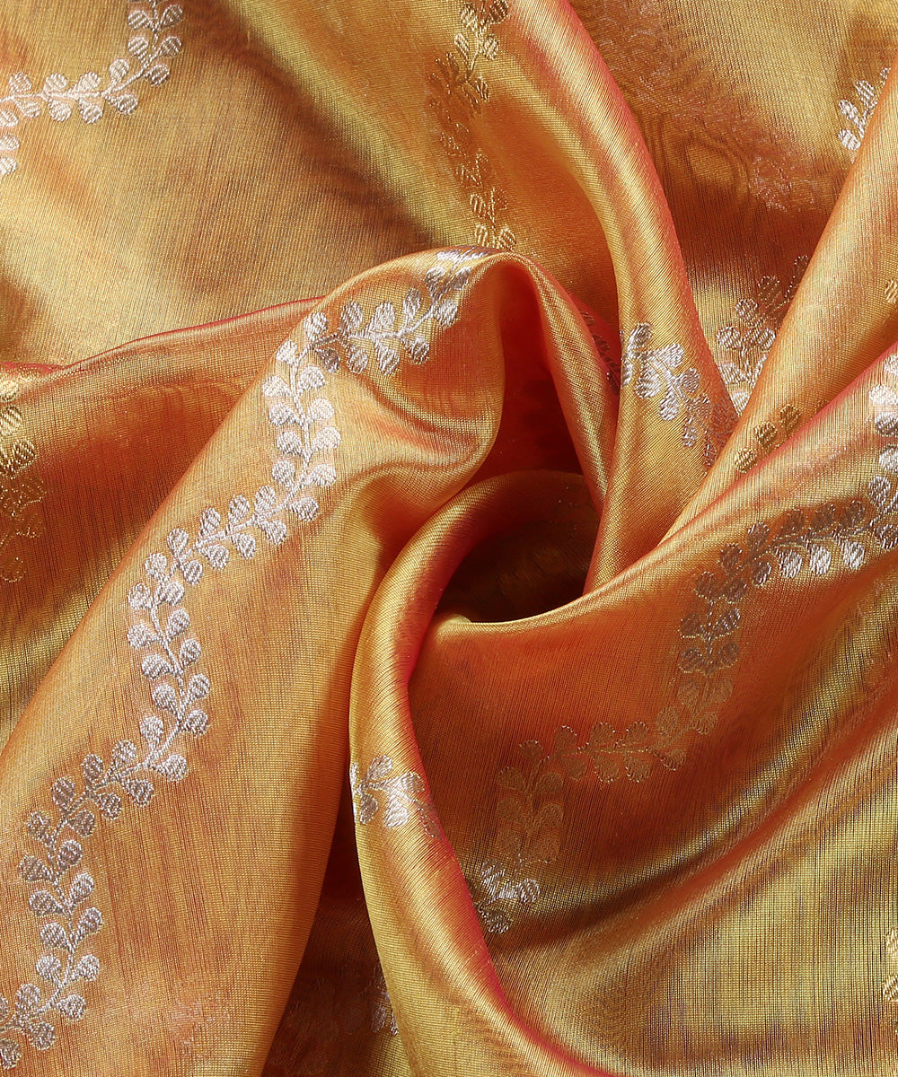 Yellow_Double_Shade_Handloom_Pure_Chanderi_Silk_Dupatta_With_Sona_Rupa_Jaal_WeaverStory_05