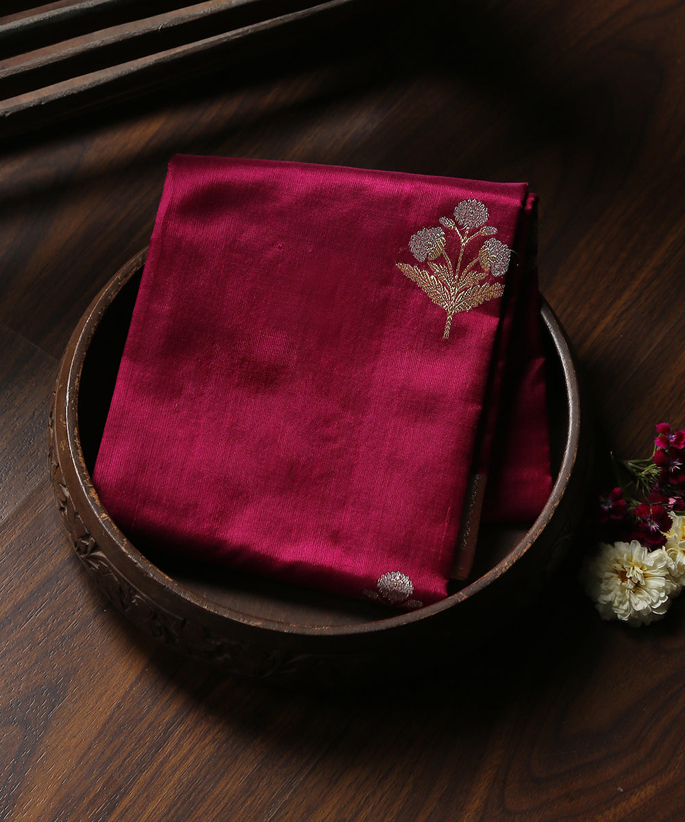 Handloom_Dark_Purple_Pure_Chanderi_Silk_Dupatta_With_Three_Flower_Meena_Motifs_WeaverStory_01