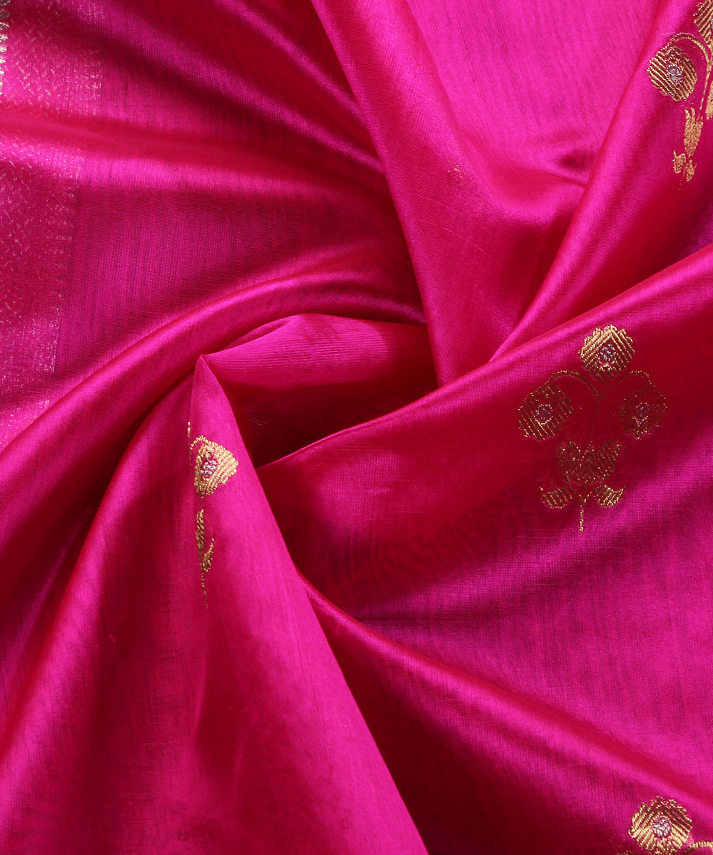 Handloom_Rani_Pink_Pure_Chanderi_Silk_Dupatta_With_Three_Flower_Meena_Motifs_WeaverStory_05
