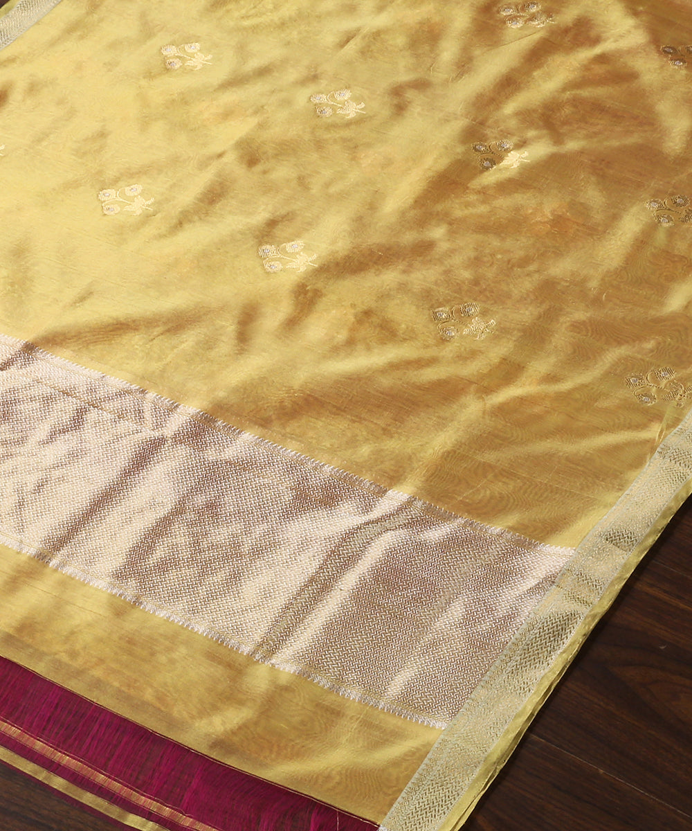 Handloom_Yellow_Double_Shade_Pure_Chanderi_Silk_Dupatta_With_Lotus_And_Three_Flower_Meena_Motifs_WeaverStory_03