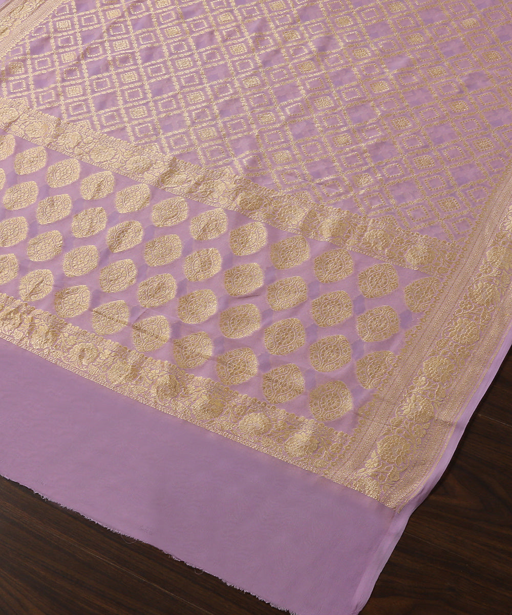 Lavender_Handloom_Pure_Georgette_Banarasi_Bandhej_Dupatta_With_Cutwork_Jaal_WeaverStory_03