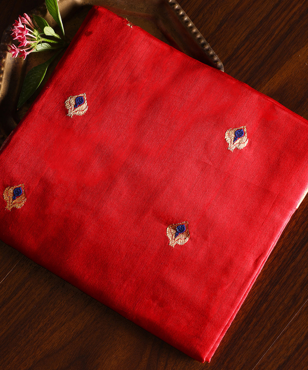 Handloom_Red_Pure_Chanderi_Silk_Dupatta_With_Meenakari_Booti_WeaverStory_01