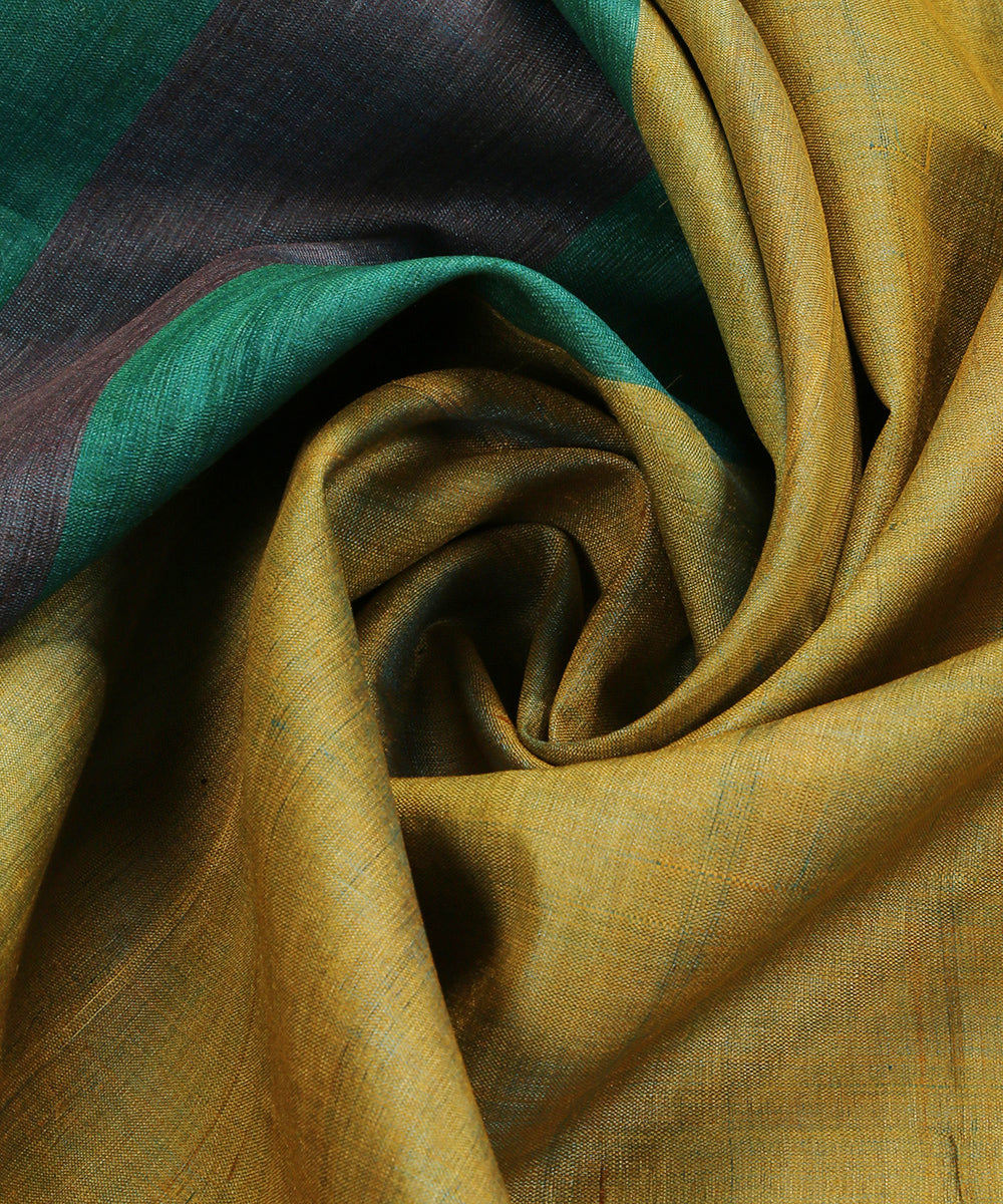 Handloom_Olive_Pure_Tussar_Silk_Dupatta_With_Diamond_Booti_And_Teal_Pallu_Border_WeaverStory_05