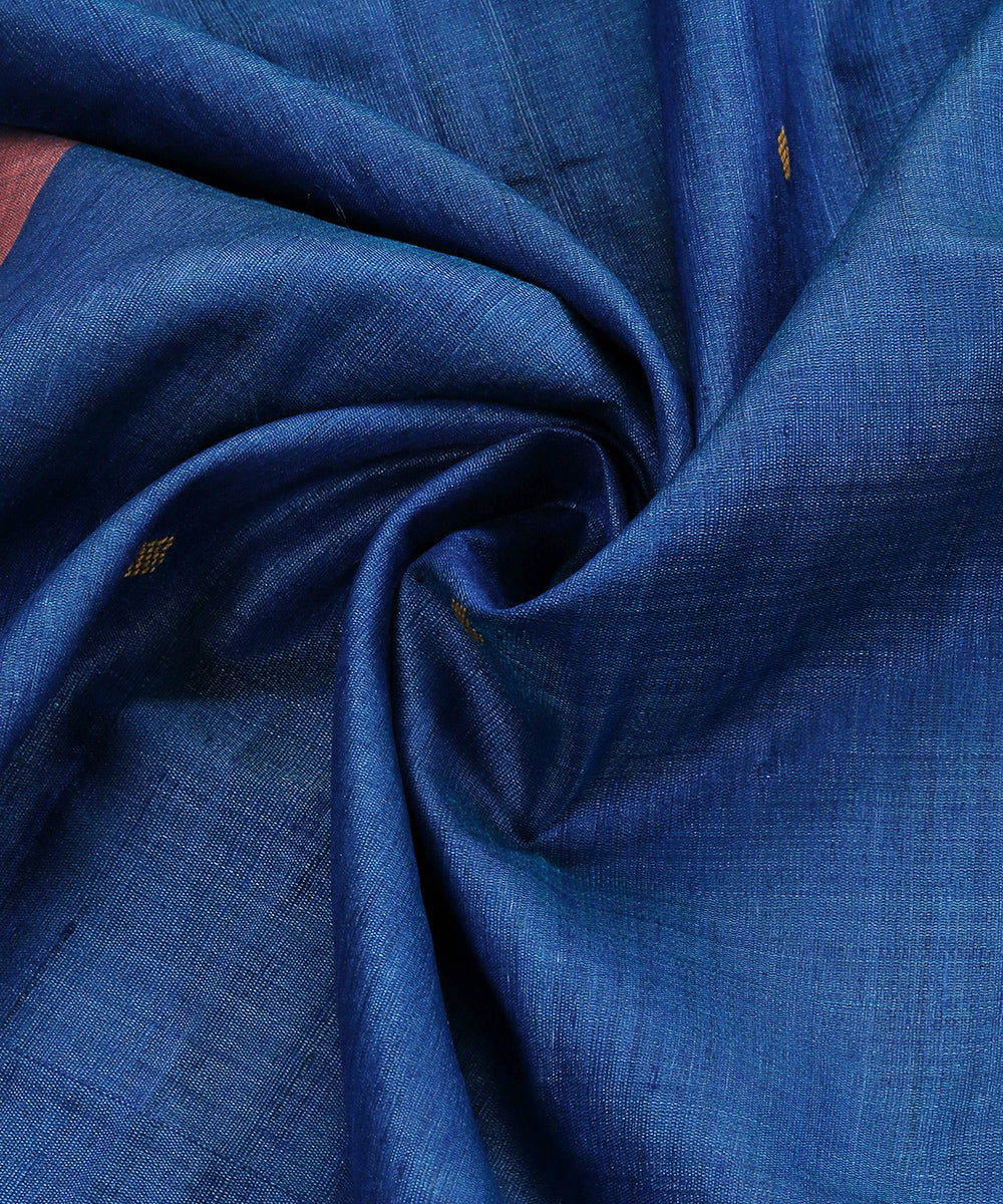 Blue_Handloom_Pure_Tussar_Silk_Dupatta_With_Diamond_Booti_And_Purple_Pallu_Border_WeaverStory_05