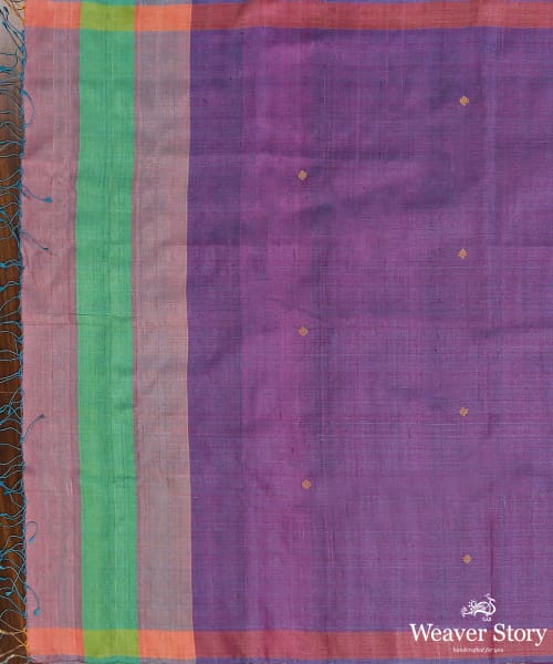 Purple_Handloom_Pure_Tussar_Silk_Dupatta_With_Diamond_Booti_And_Green_Pallu_Border_WeaverStory_02