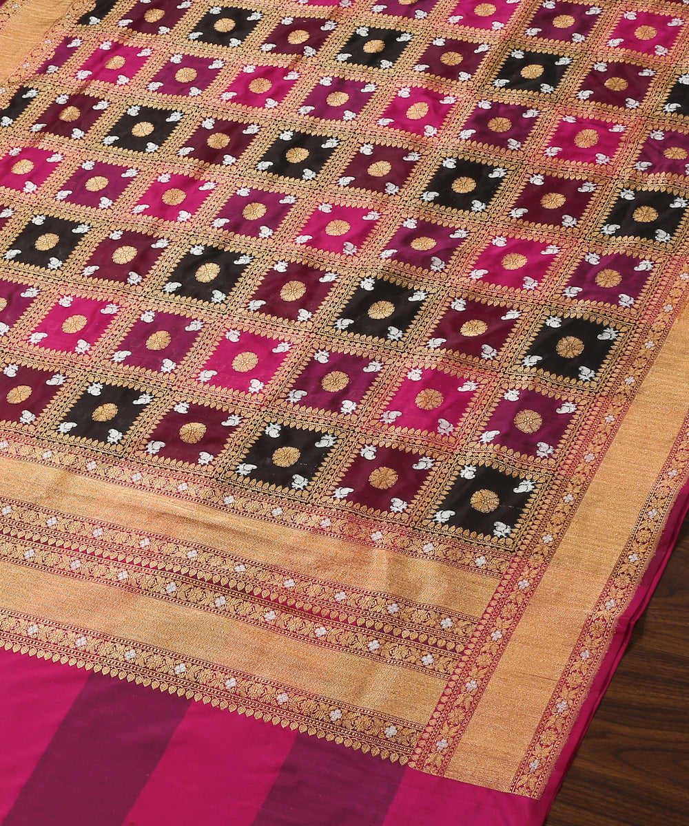 Purple_And_Black_Handloom_Pure_Katan_Silk_Rangkaat_Banarasi_Dupatta_WeaverStory_03