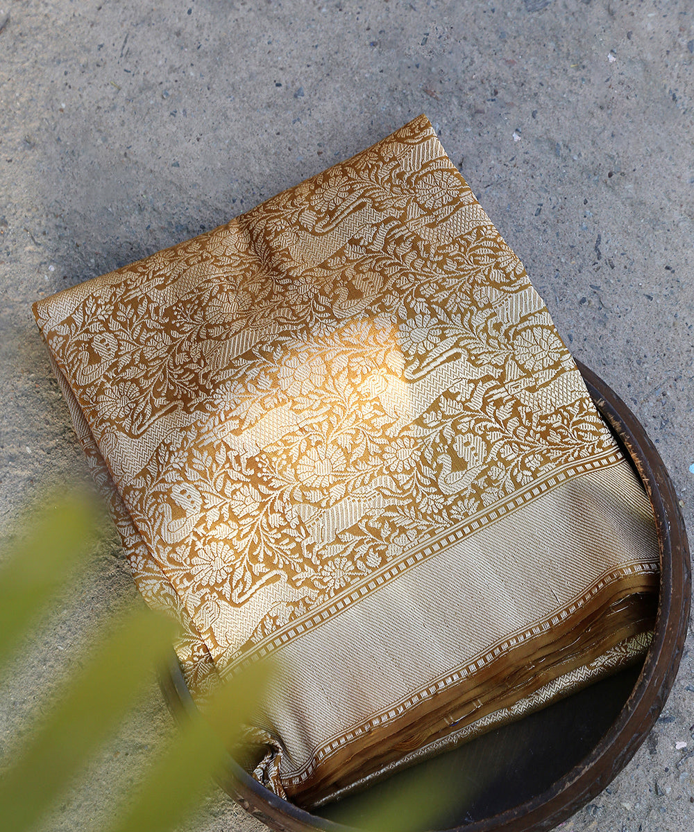 Handloom_Heena_Green_Pure_Katan_Silk_Kimkhab_Shikargah_Banarasi_Dupatta_WeaverStory_01