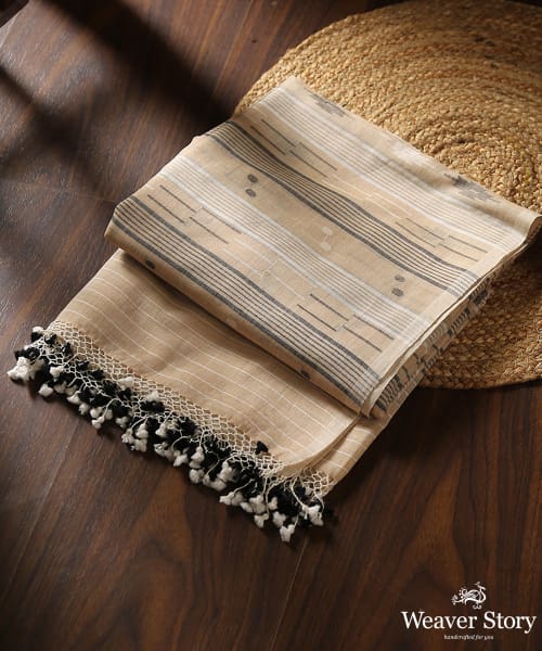 Beige_Handloom_Pure_Malmal_Dhakai_Jamdani_Dupatta_WeaverStory_01