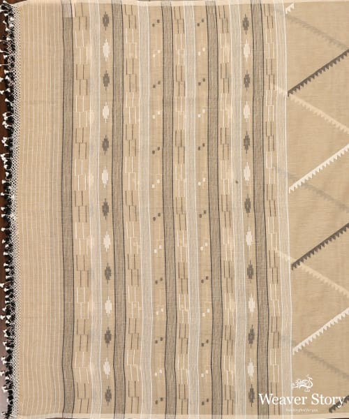 Beige_Handloom_Pure_Malmal_Dhakai_Jamdani_Dupatta_WeaverStory_02