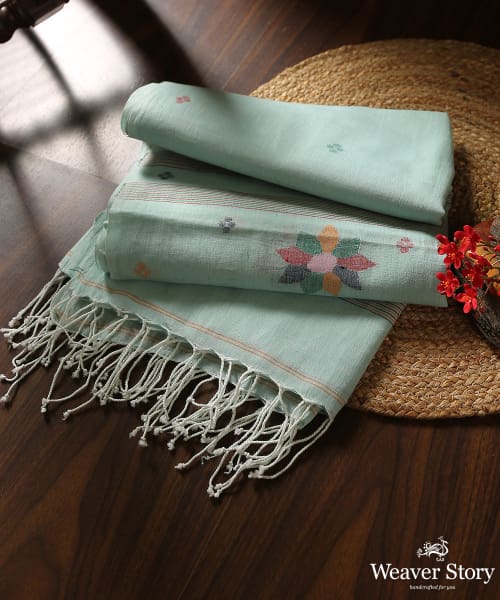 Light_Blue_Handloom_Pure_Malmal_Dhakai_Jamdani_Dupatta_WeaverStory_01