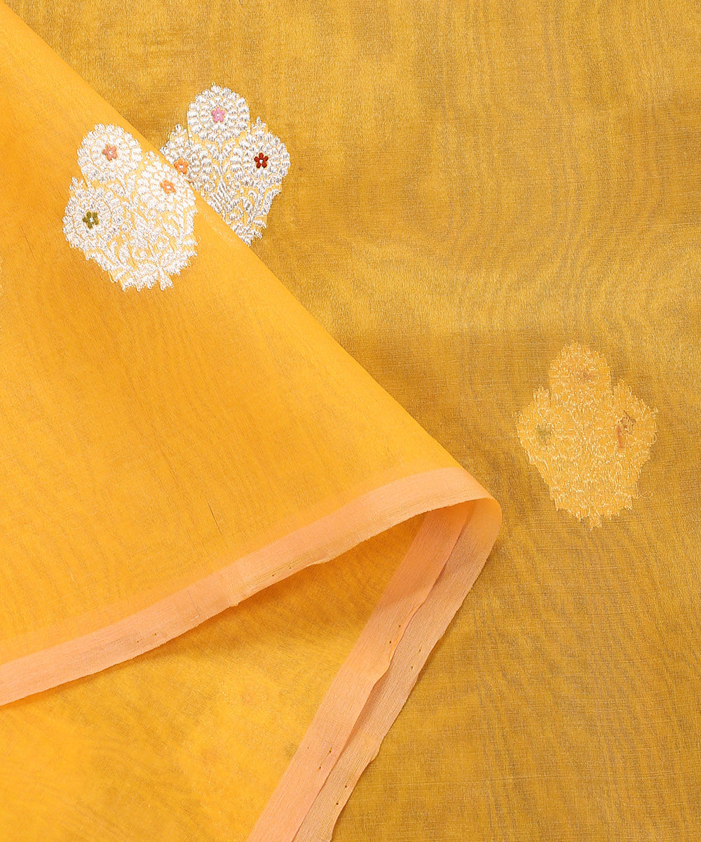 Mustard_Handloom_Pure_Kora_Silk_Banarasi_Dupatta_With_Gold_And_Meena_Kadhwa_Booti_WeaverStory_04