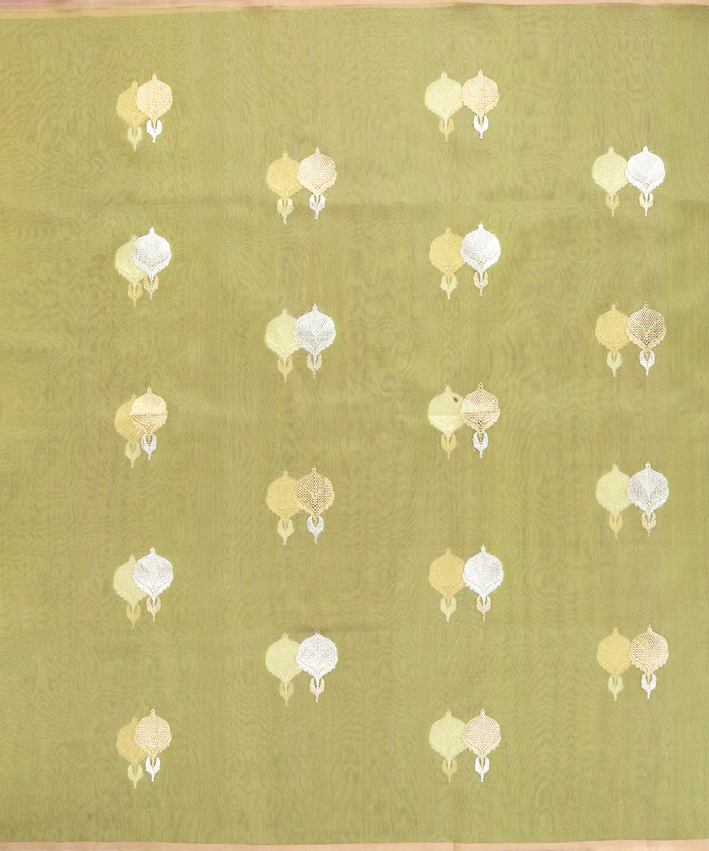 Handloom_Pastel_Mint_Green_Pure_Kora_Silk_Banarasi_Dupatta_With_Silver_And_Gold_Kadhwa_Booti_Without_Border_WeaverStory_02