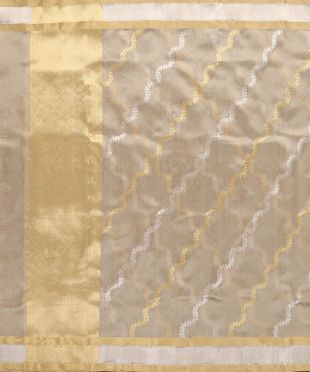 Handloom_Light_Beige_Pure_Chanderi_Silk_Dupatta_With_All_Over_Sona_Rupa_Jaal_WeaverStory_02