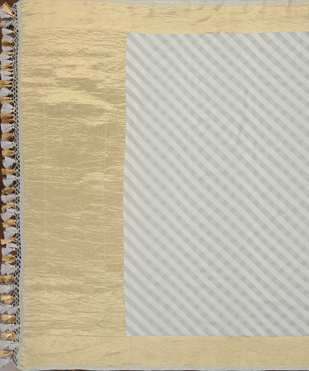 Handloom_Powder_Green_Pure_Georgette_Striped_Banarasi_Dupatta_With_Golden_Zari_Border_WeaverStory_02