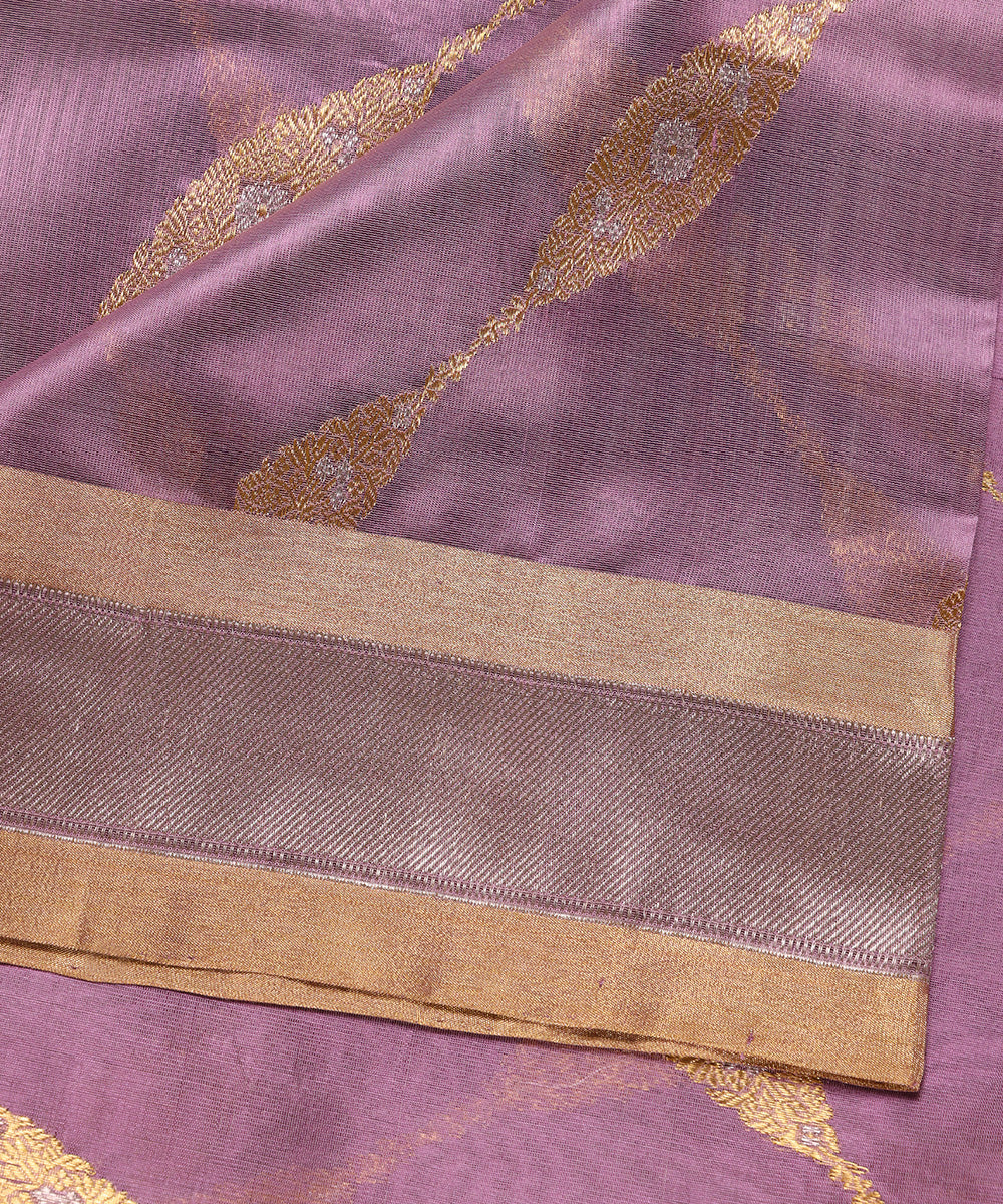 Handloom_Dark_Lilac_Pure_Chanderi_Silk_Dupatta_With_Over_Sona_Rupa_Jaal_WeaverStory_04