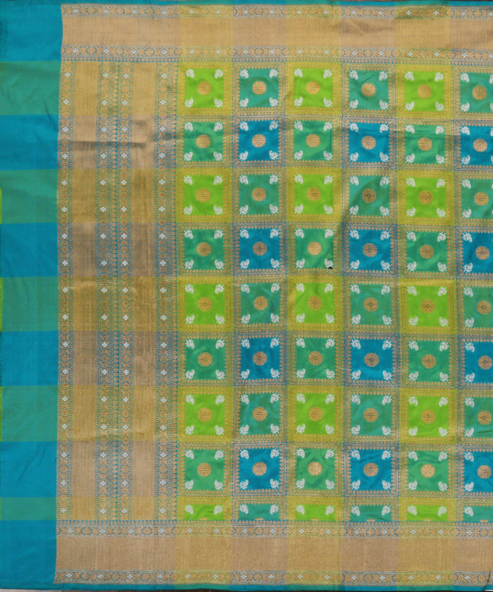 Parrot_Green_And_Blue_Handloom_Pure_Katan_Silk_Banarasi_Rangkaat_Dupatta_All_Over_Sona_Rupa_Jaal_WeaverStory_02
