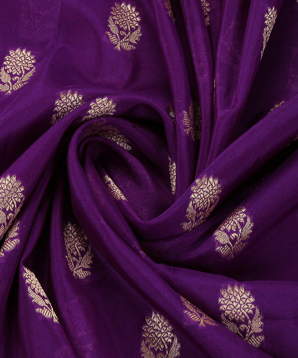 Violet_Handloom_Pure_Katan_Georgette_Banarasi_Dupatta_With_All_Over_Cutwork_Sunflower_Booti_WeaverStory_05