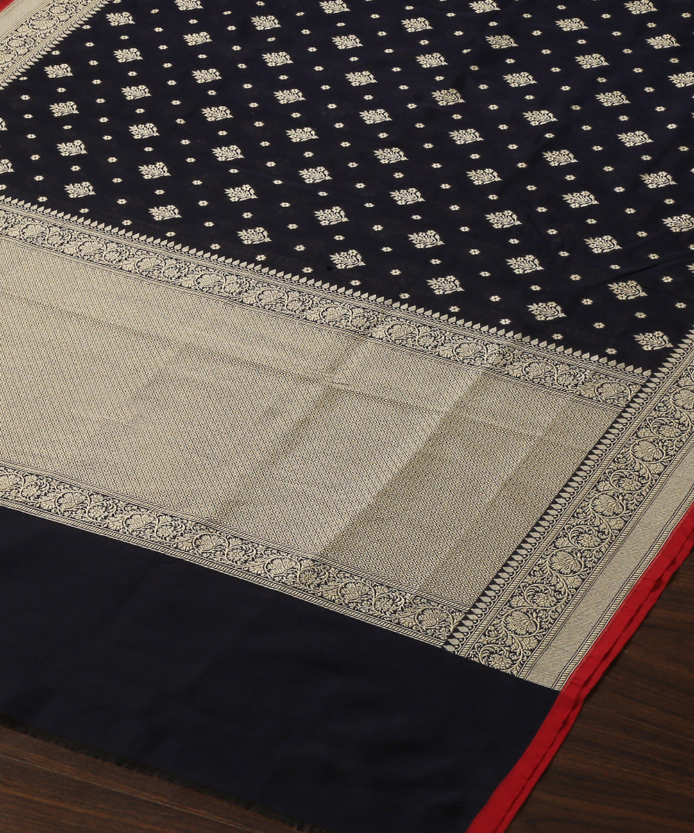 Navy_Blue_Handloom_Pure_Katan_Georgette_Banarasi_Dupatta_With_All_Over_Booti_WeaverStory_03