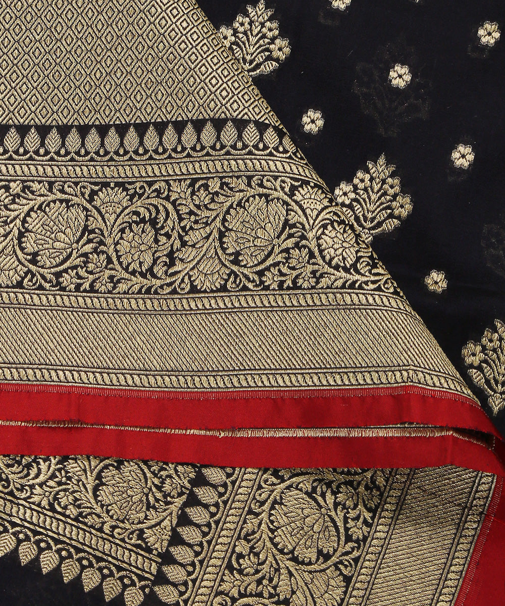 Navy_Blue_Handloom_Pure_Katan_Georgette_Banarasi_Dupatta_With_All_Over_Booti_WeaverStory_04