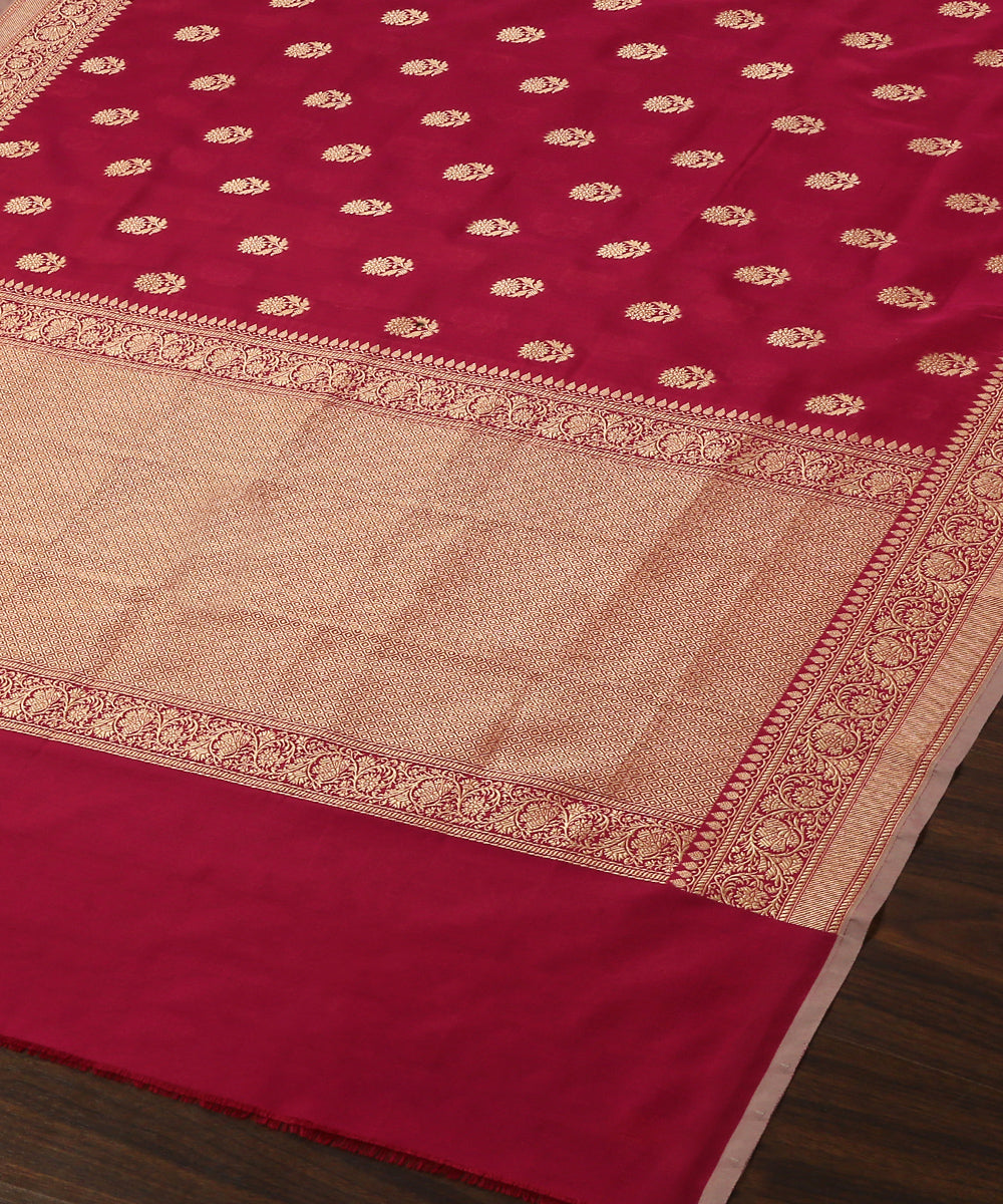 Handloom_Magenta_Pure_Katan_Georgette_Banarasi_All_Over_Cutwork_Dupatta_With_Border_WeaverStory_03