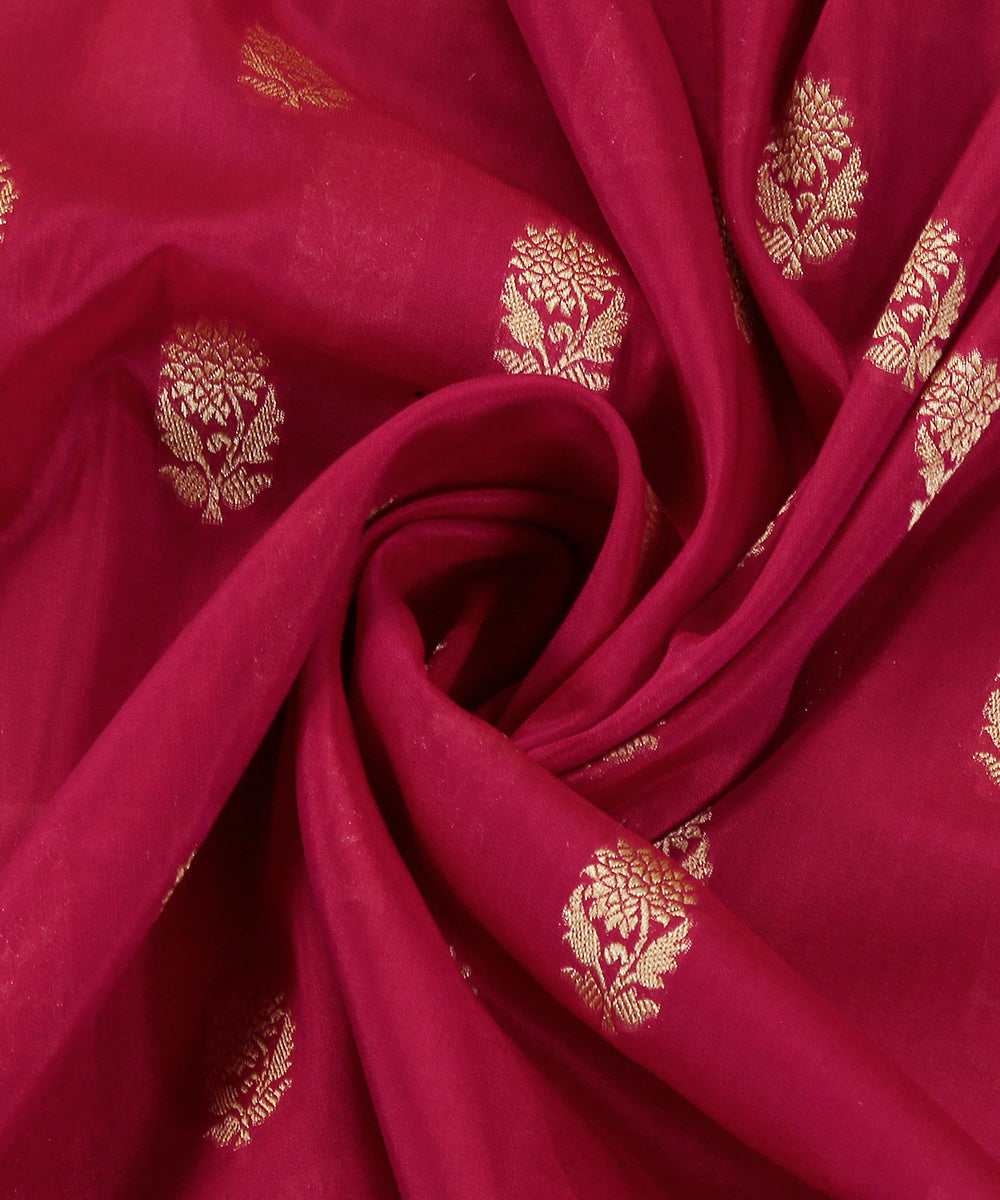 Handloom_Magenta_Pure_Katan_Georgette_Banarasi_All_Over_Cutwork_Dupatta_With_Border_WeaverStory_05