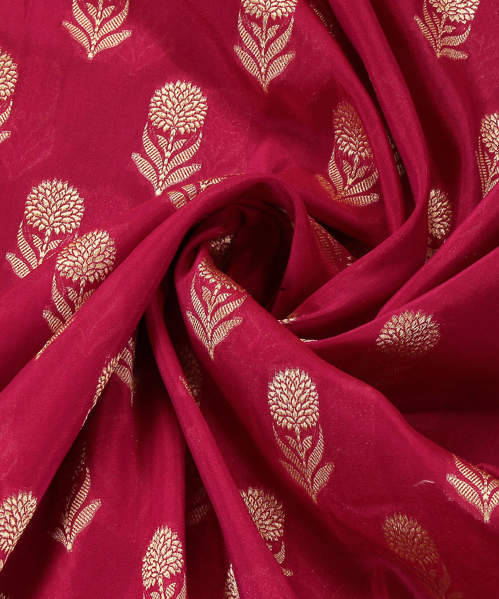 Magenta_Handloom_Pure_Katan_Georgette_Banarasi_Dupatta_With_All_Over_Cutwork_Booti_WeaverStory_05