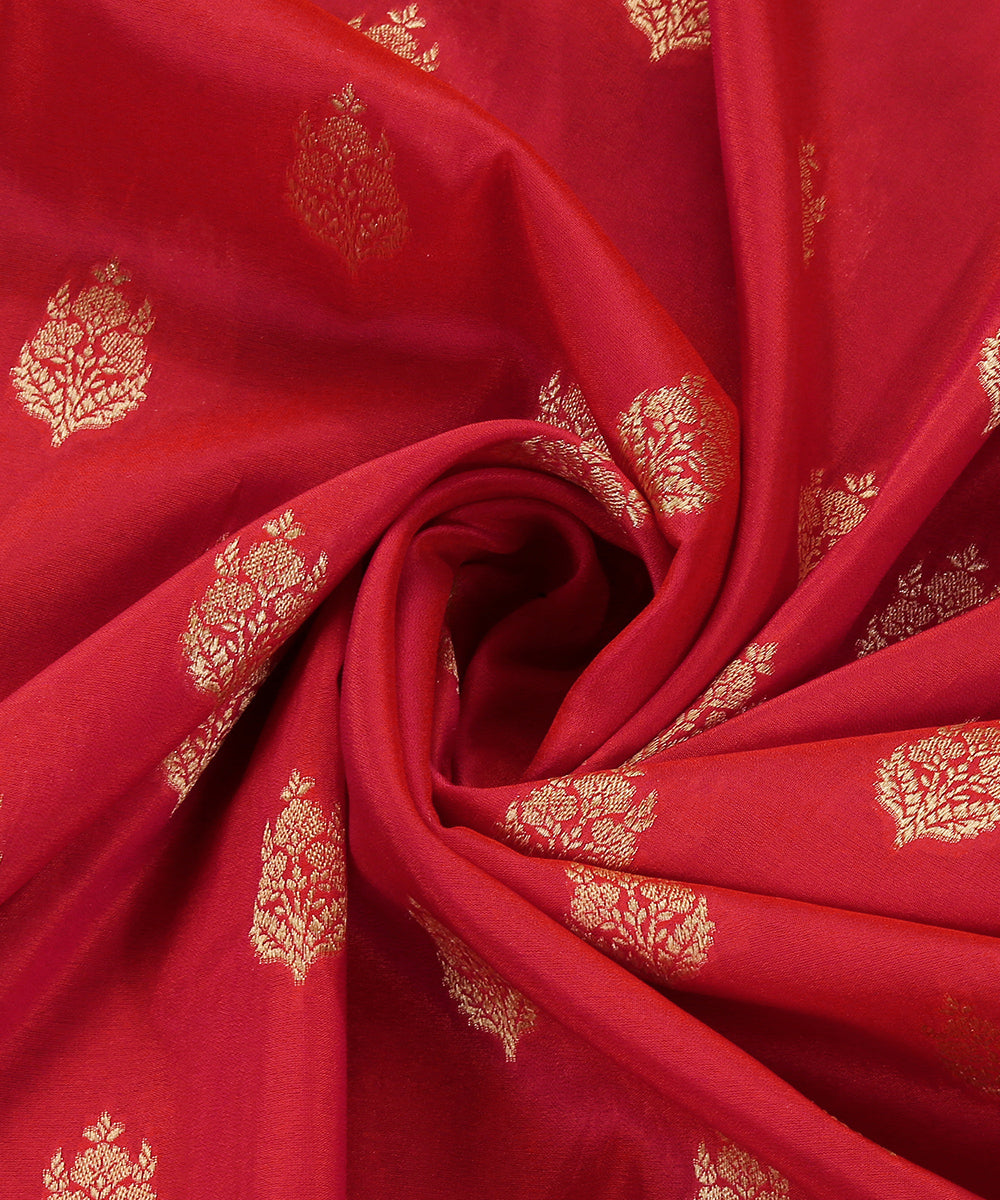 Handloom_Carrot_Pink_Pure_Katan_Georgette_Banarasi_Dupatta_With_All_Over_Booti_And_Border_WeaverStory_05