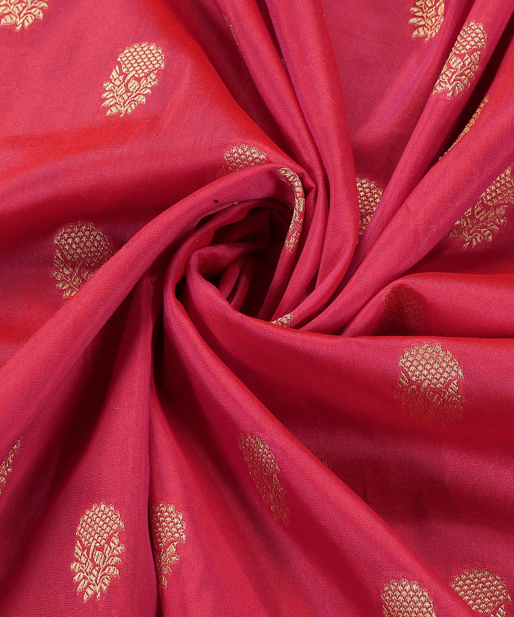 Salmon_Pink_Double_Shade_Handloom_Pure_Katan_Georgette_Banarasi_Dupatta_With_All_Over_Booti_WeaverStory_05