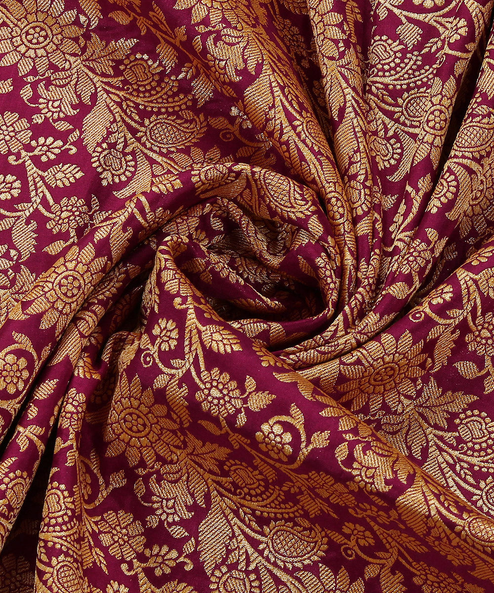 Purple_Handloom_Pure_Katan_Silk_Banarasi_Kimkhab_Dupatta_WeaverStory_05