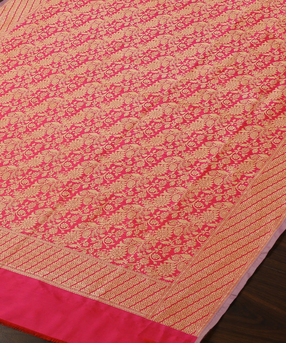 Handloom_Hot_Pink_Double_Shade_Pure_Katan_Silk_Banarasi_Kimkhab_Dupatta_With_Aada_Jaal_WeaverStory_03
