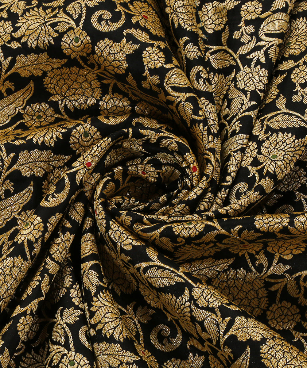 Black_Handloom_Pure_Katan_Silk_Kimkhab_Banarasi_Dupatta_With_Meenakari_WeaverStory_05
