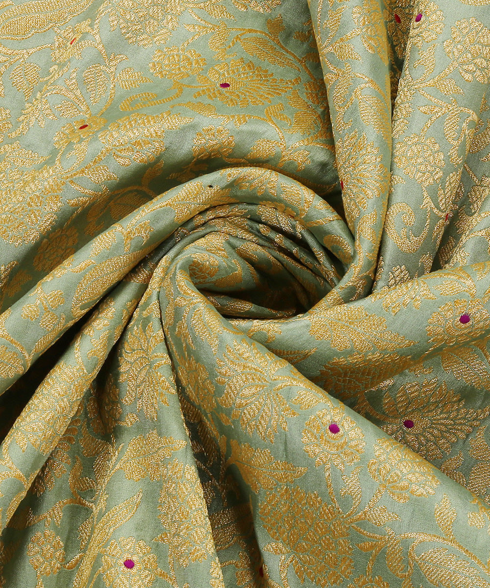 Handloom_Pastel_Sage_Green_Pure_Katan_Silk_Kimkhab_Banarasi_Dupatta_With_Meenakari_WeaverStory_05
