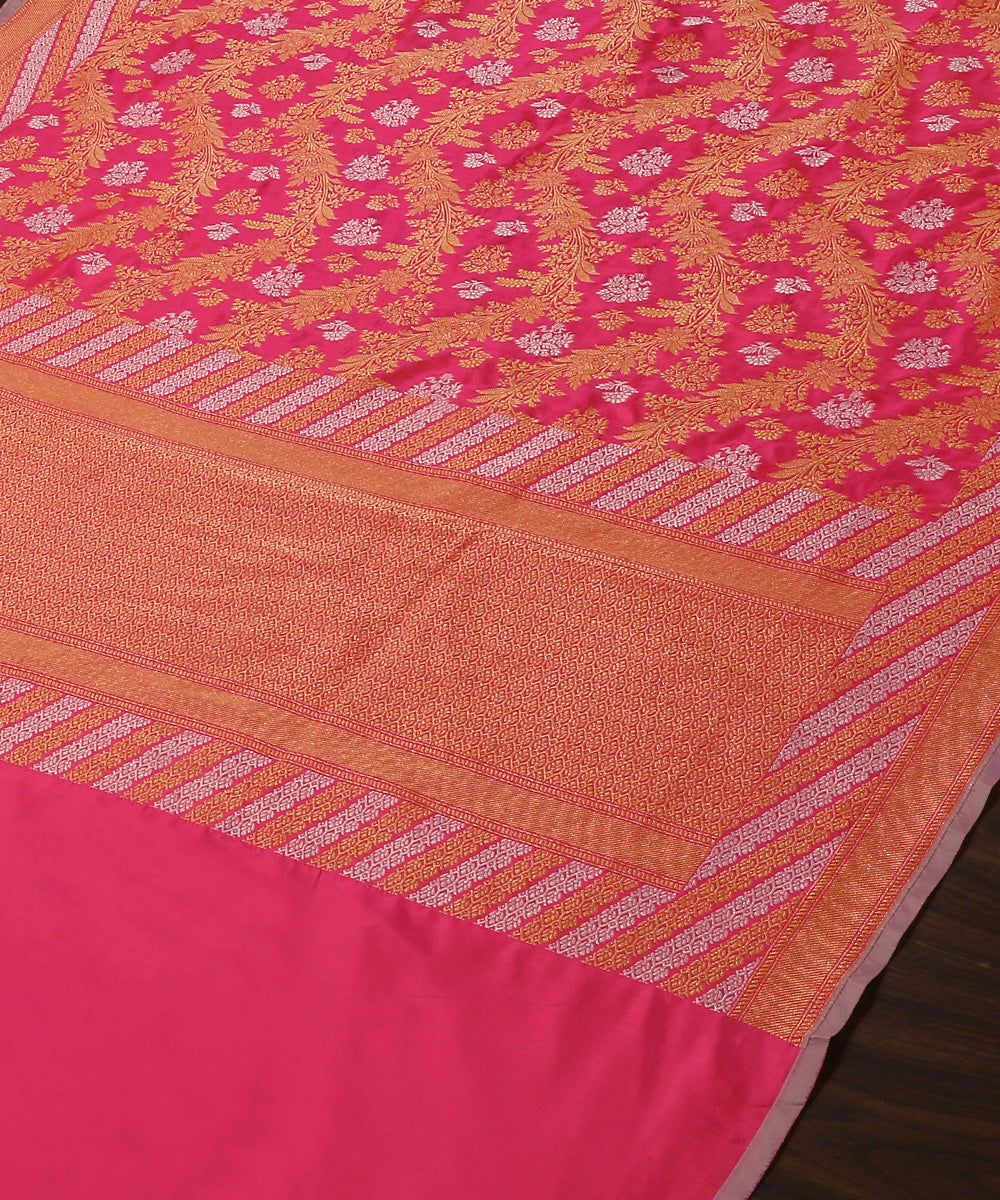 Handloom_Hot_Pink_Double_Shade_Pure_Katan_Silk_Banarasi_Dupatta_With_Sona_Rupa_Jaal_WeaverStory_03