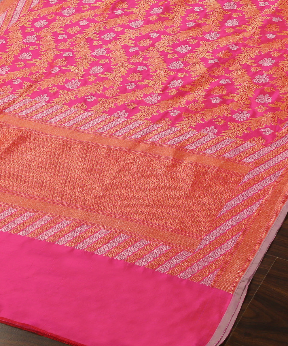 Handloom_Pink_Pure_Katan_Silk_Banarasi_Dupatta_With_Sona_Rupa_Jaal_WeaverStory_03