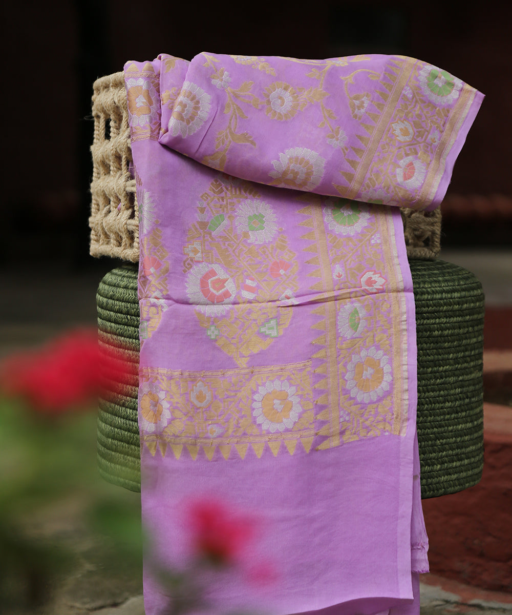 Handloom_Lavender_Pure_Georgette_Banarasi_Dupatta_With_Sona_Rupa_Jaal_WeaverStory_01