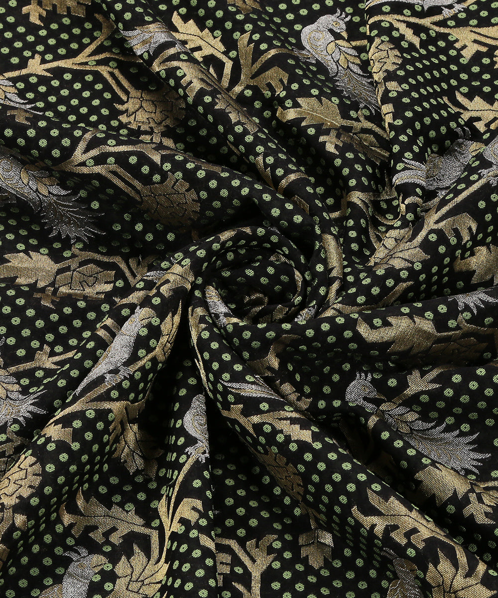 Black_Handloom_Pure_Georgette_Banarasi_Dupatta_With_Sona_Rupa_Parrot_Jaal_WeaverStory_05