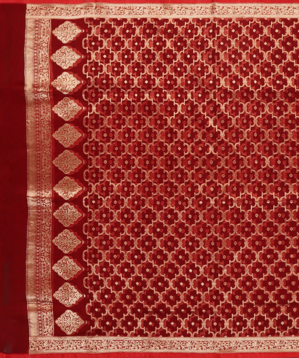 Red_Handloom_Pure_Kora_Silk_Banarasi_Dupatta_With_Cutwork_Jaal_WeaverStory_02