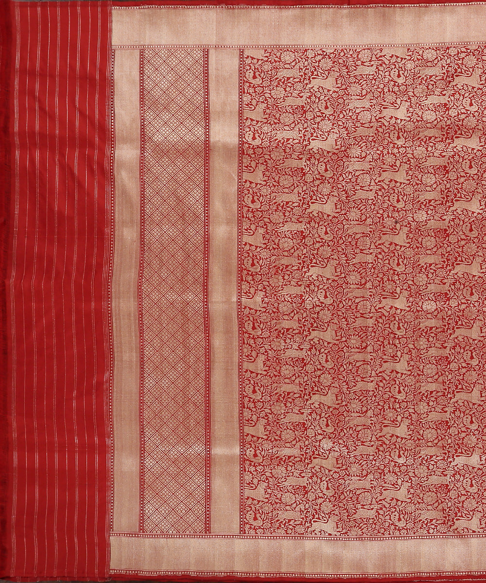Handloom_Red_Pure_Katan_Silk_Shikargah_Banarasi_Dupatta_WeaverStory_02