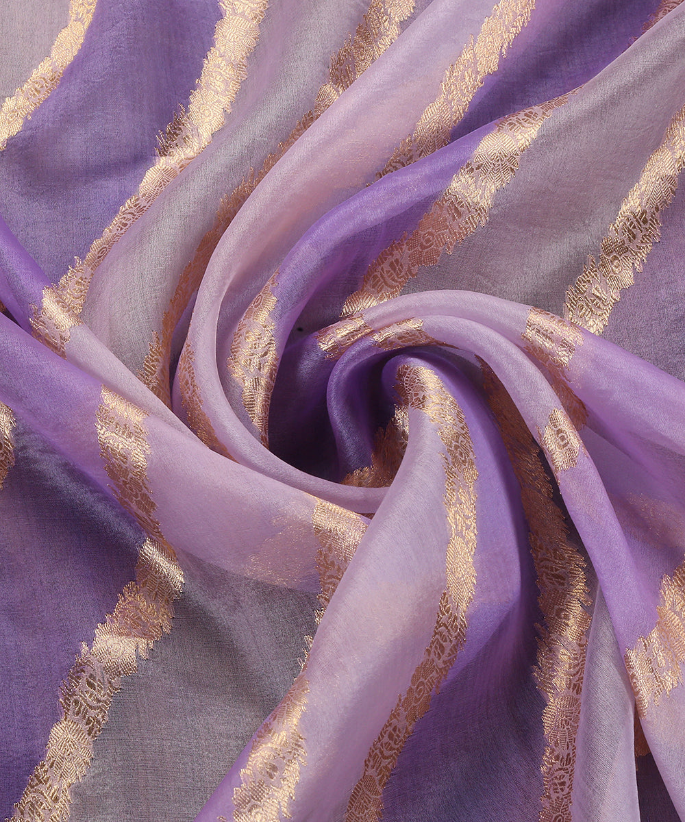 Lavender_Handloom_Rangkaat_Pure_Organza_Dupatta_With_All_Over_Jaal_WeaverStory_05