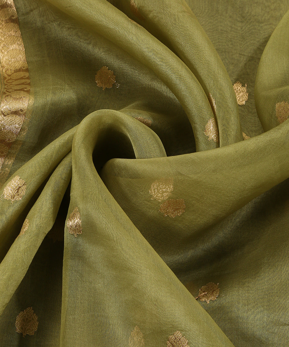 Handloom_Heena_Green_Pure_Organza_Dupatta_With_Booti_And_Border_WeaverStory_05