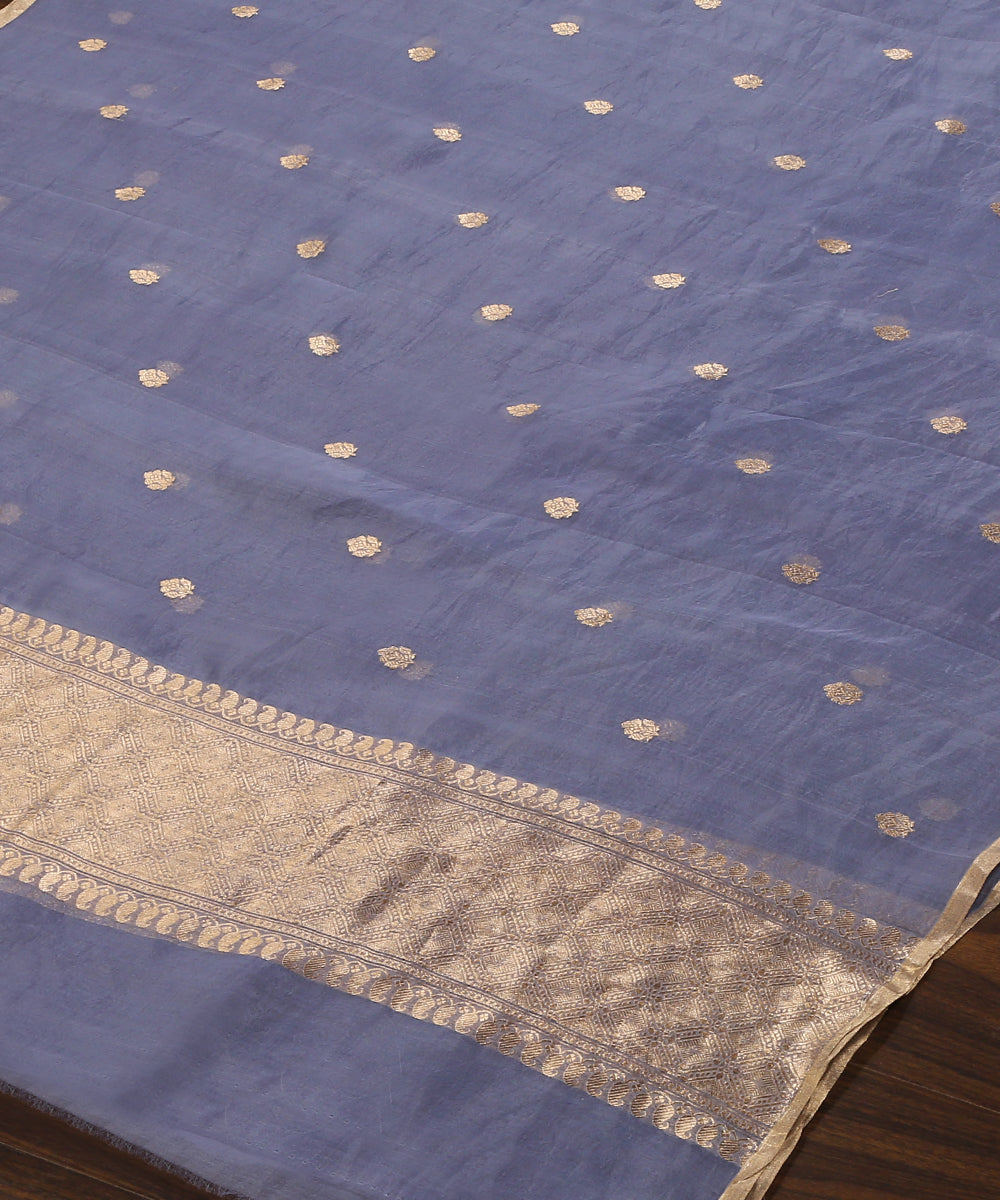 Handloom_Pastel_Violet_Blue_Pure_Organza_Dupatta_With_Booti_And_Border_Dupatta_WeaverStory_03