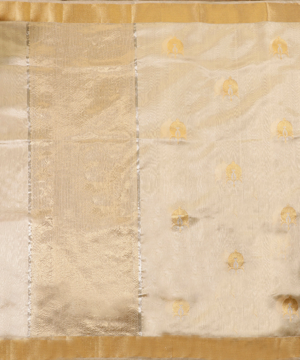 Cream_Handloom_Pure_Chanderi_Silk_Dupatta_With_All_Over_Aanar_Booti_And_Tissue_Border_WeaverStory_02