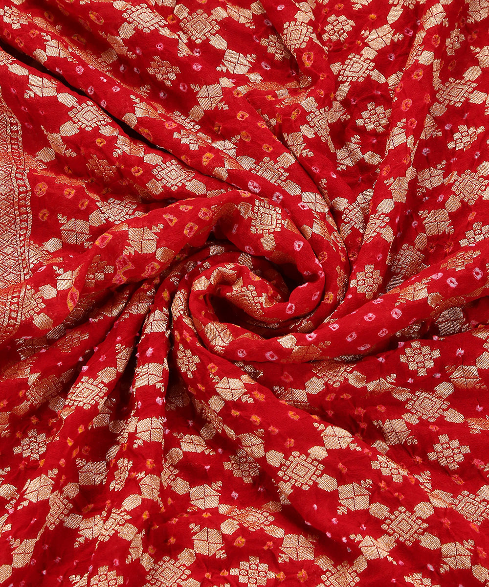 Handloom_Red_Pure_Georgette_Banarasi_Bandhej_Dupatta_WeaverStory_05
