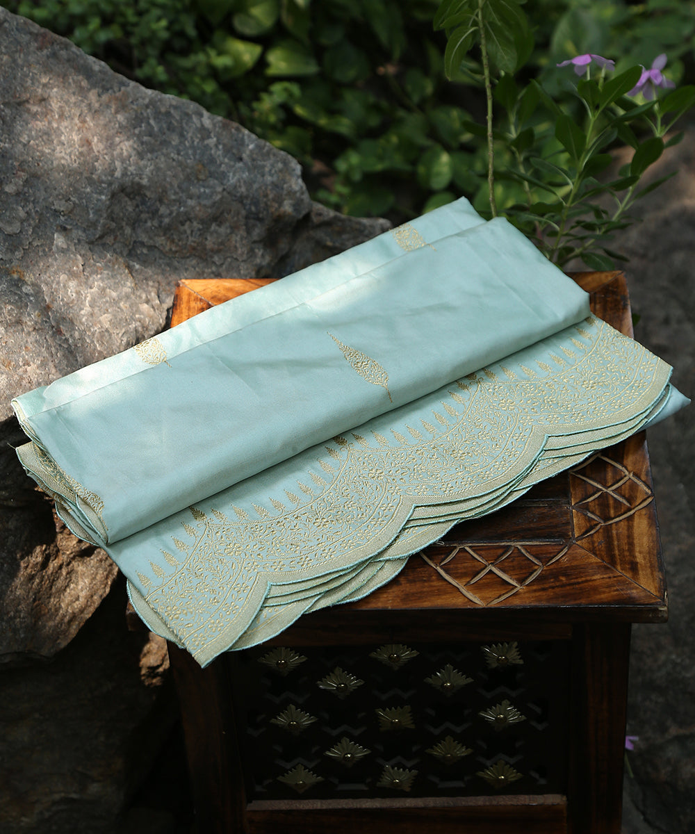 Powder_Blue_Handloom_Pure_Katan_Silk_Banarasi_Dupatta_With_Scalloped_Border_WeaverStory_01