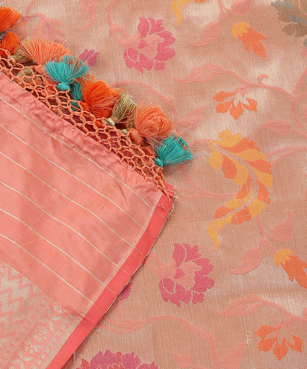 Peach_Handloom_Pure_Katan_Silk_Kimkhab_Banarasi_Dupatta_With_Zari_Base_WeaverStory_04